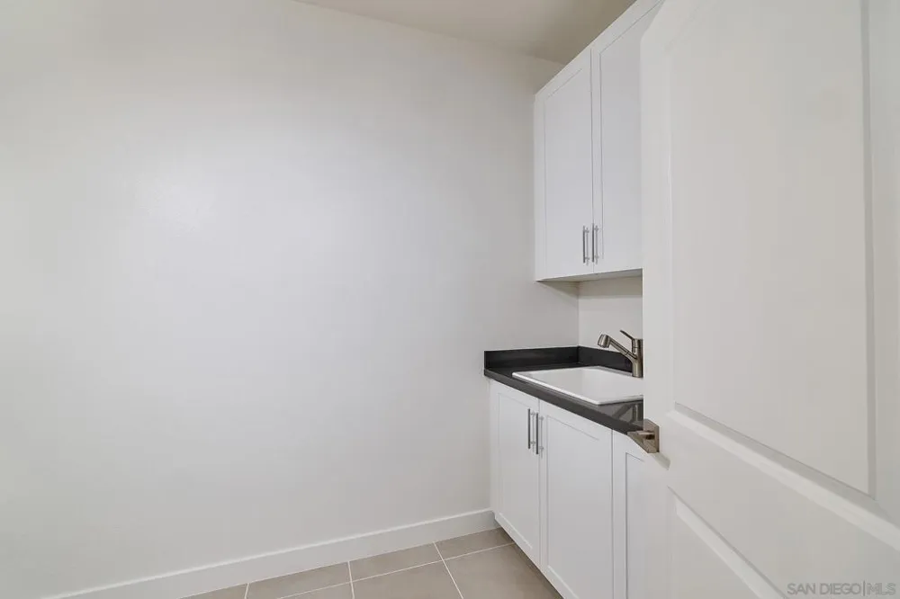 789 Michael Ct Vista, CA 92081