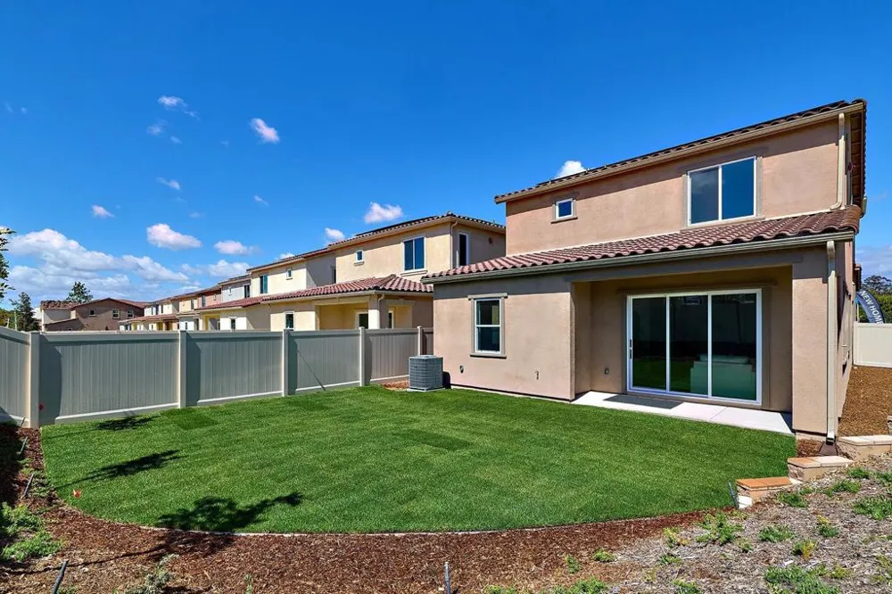 789 Michael Ct Vista, CA 92081