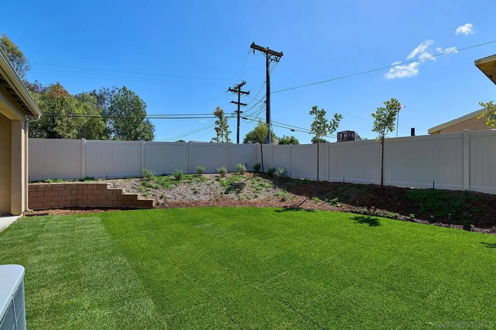 789 Michael Ct Vista, CA 92081