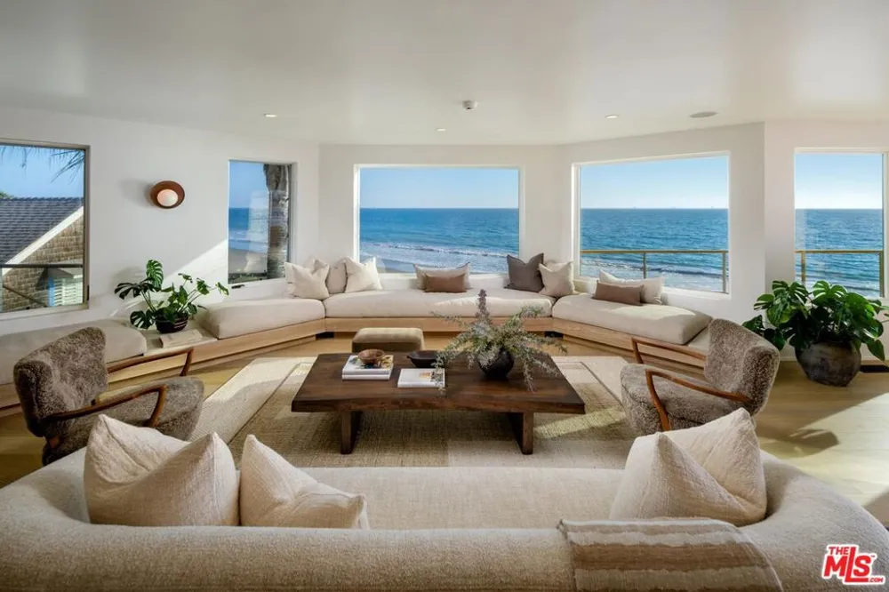 3595 Padaro Lane Carpinteria, CA 93013