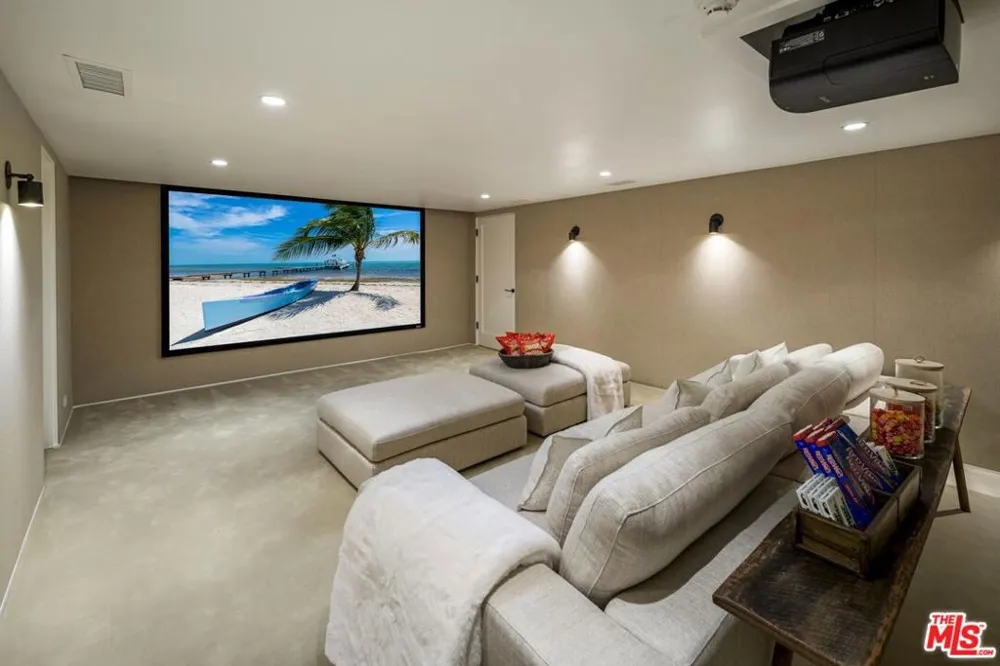 3595 Padaro Lane Carpinteria, CA 93013