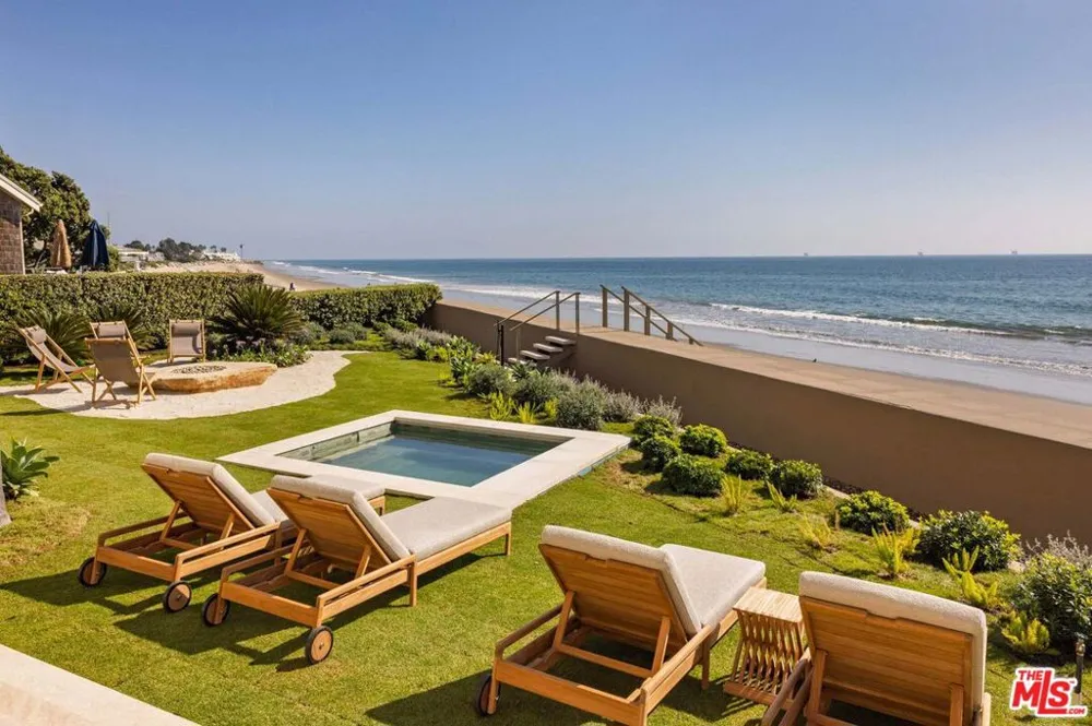3595 Padaro Lane Carpinteria, CA 93013
