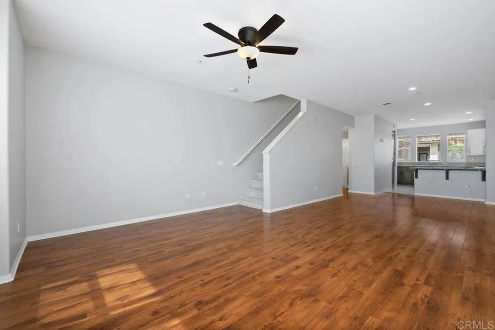 112 Via Sovana Santee, CA 92071