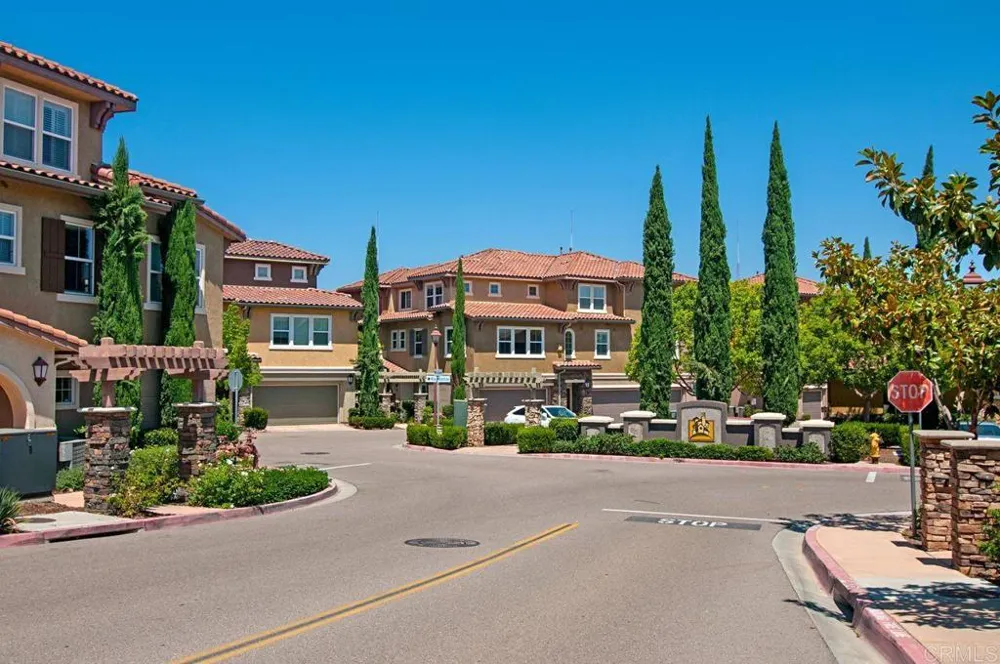 112 Via Sovana Santee, CA 92071