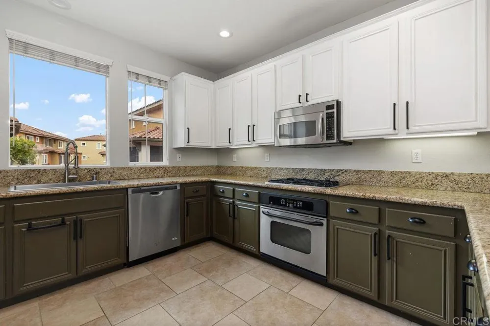112 Via Sovana Santee, CA 92071