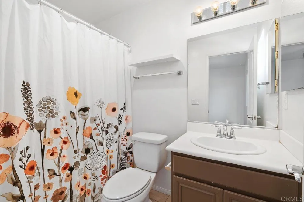 112 Via Sovana Santee, CA 92071