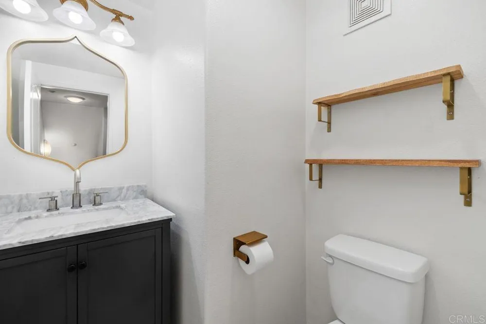 112 Via Sovana Santee, CA 92071