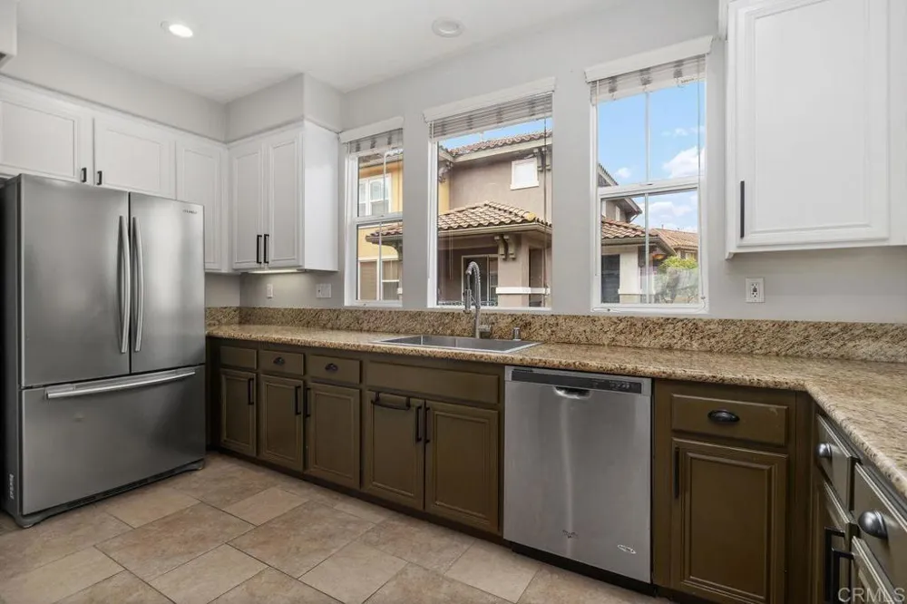 112 Via Sovana Santee, CA 92071