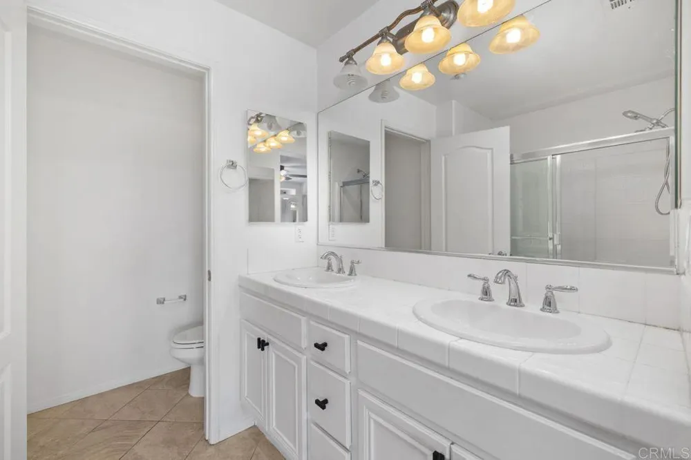 112 Via Sovana Santee, CA 92071