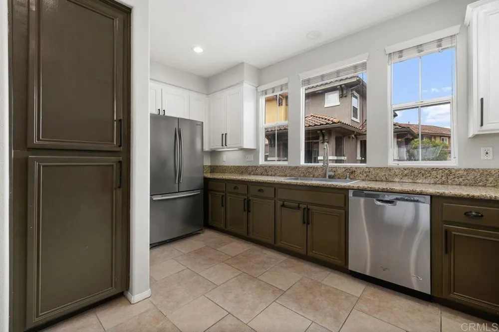 112 Via Sovana Santee, CA 92071
