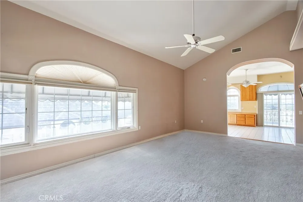 46856 El Prado Temecula, CA 92590