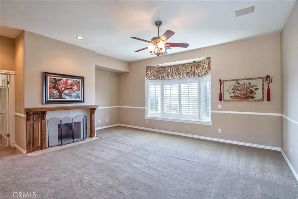 46856 El Prado Temecula, CA 92590