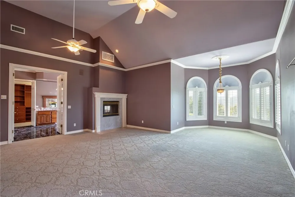 46856 El Prado Temecula, CA 92590