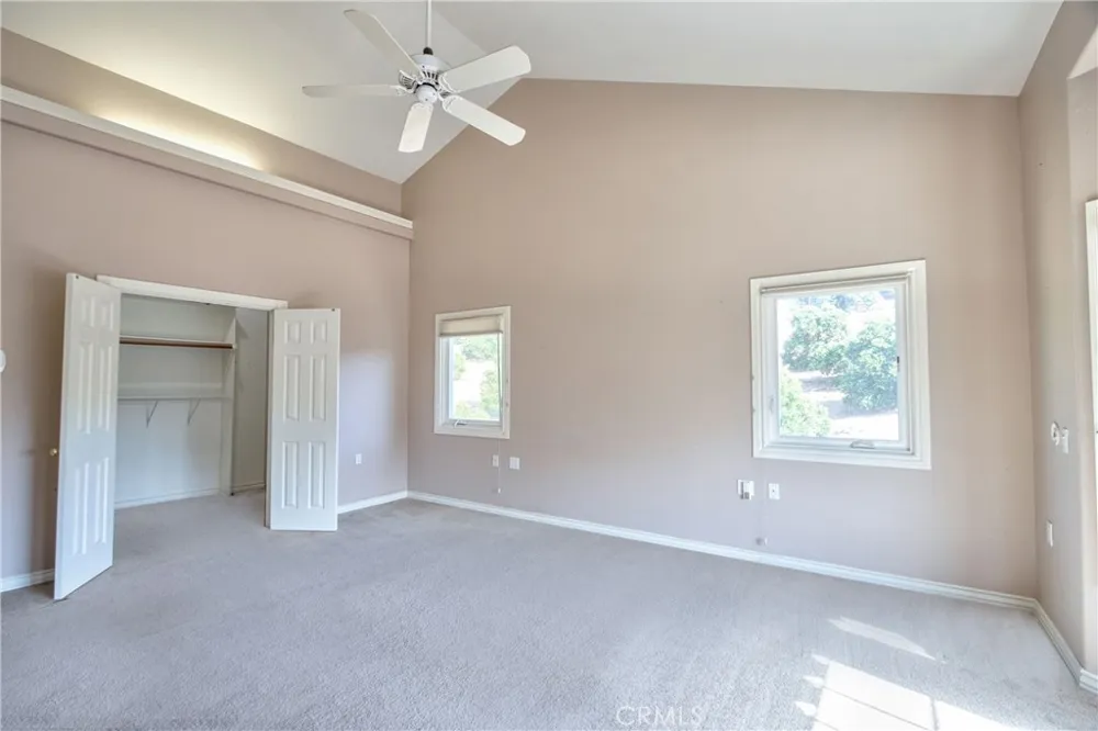 46856 El Prado Temecula, CA 92590