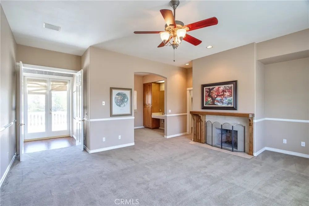 46856 El Prado Temecula, CA 92590