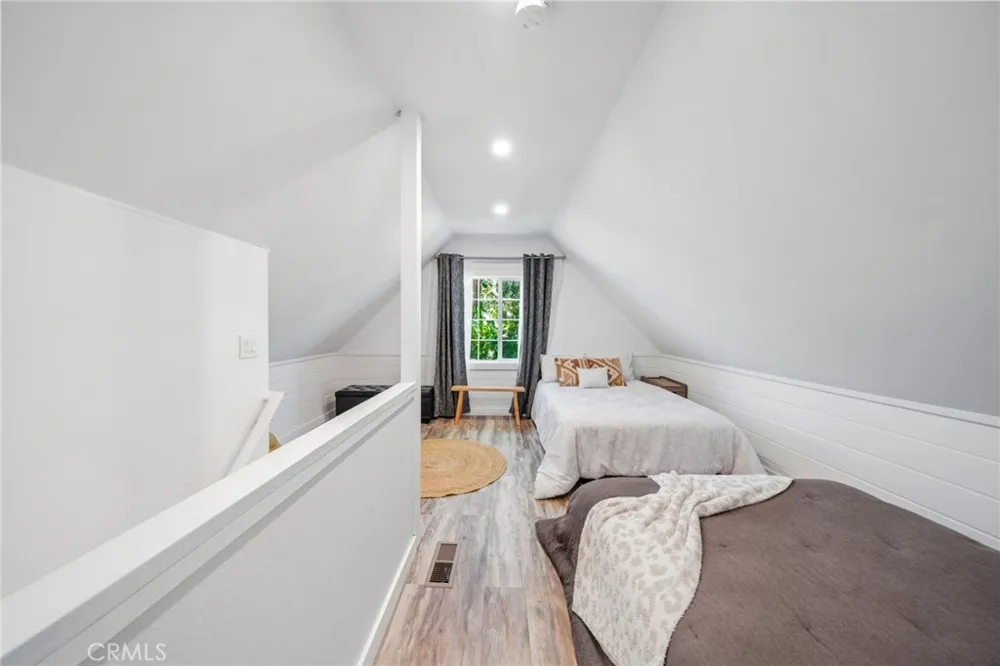 1403 B Napa, CA 94559