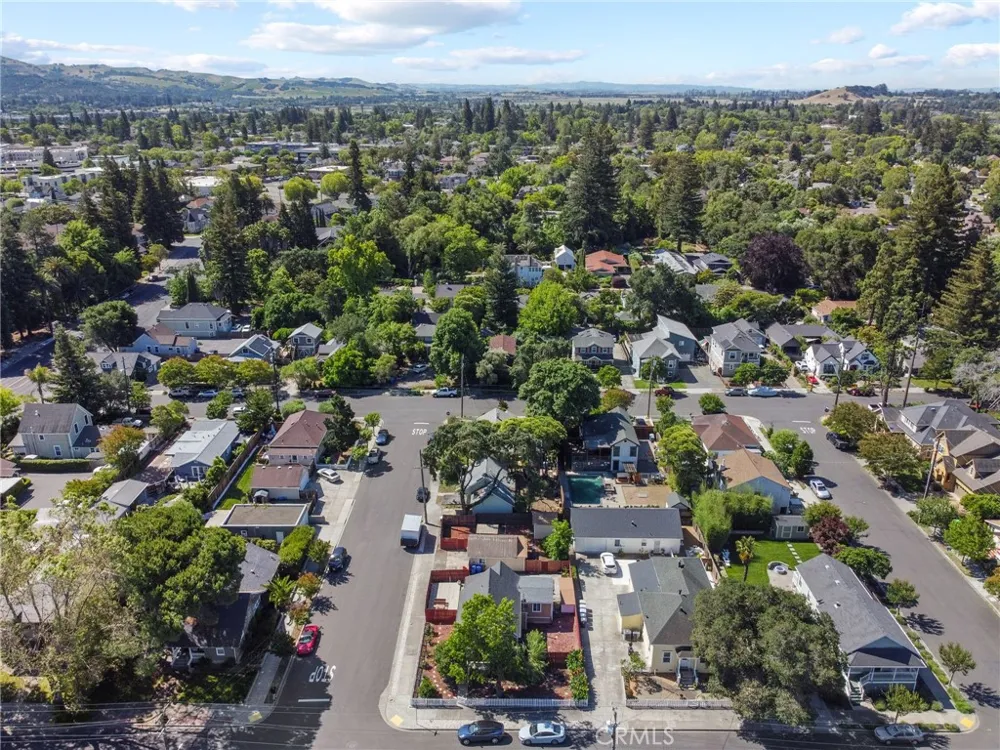 1403 B Napa, CA 94559