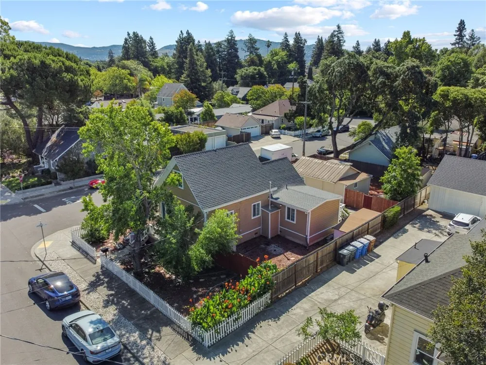1403 B Napa, CA 94559