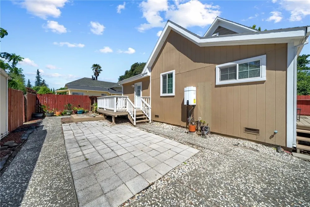 1403 B Napa, CA 94559