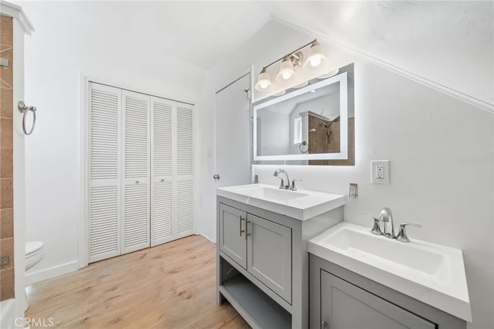 1403 B Napa, CA 94559
