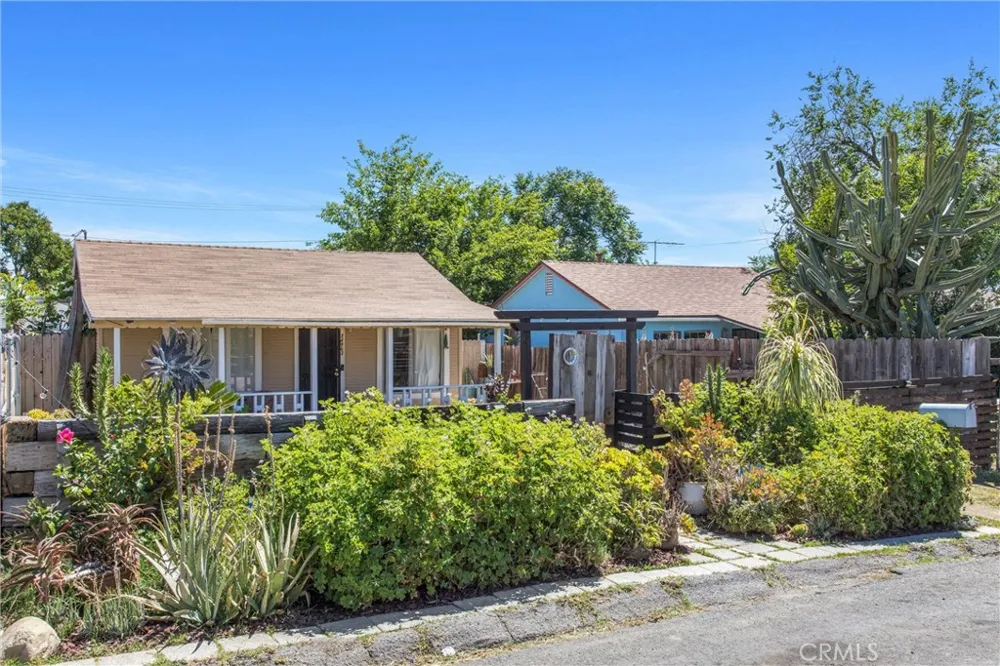 34963 Acacia Avenue Yucaipa, CA 92399
