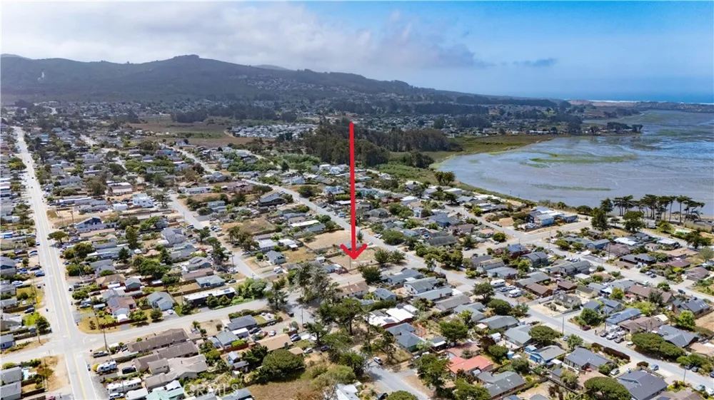 1406 5th Los Osos, CA 93402