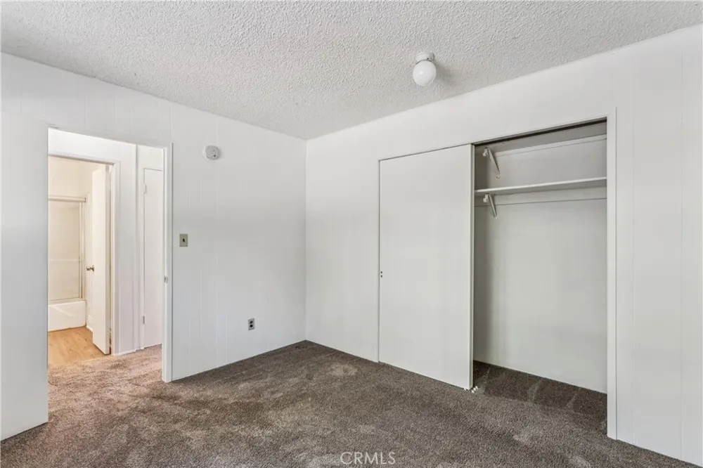 494 Wylerhorn Crestline, CA 92325