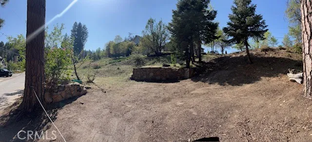2404 Whispering Pines Running Springs, CA 92382