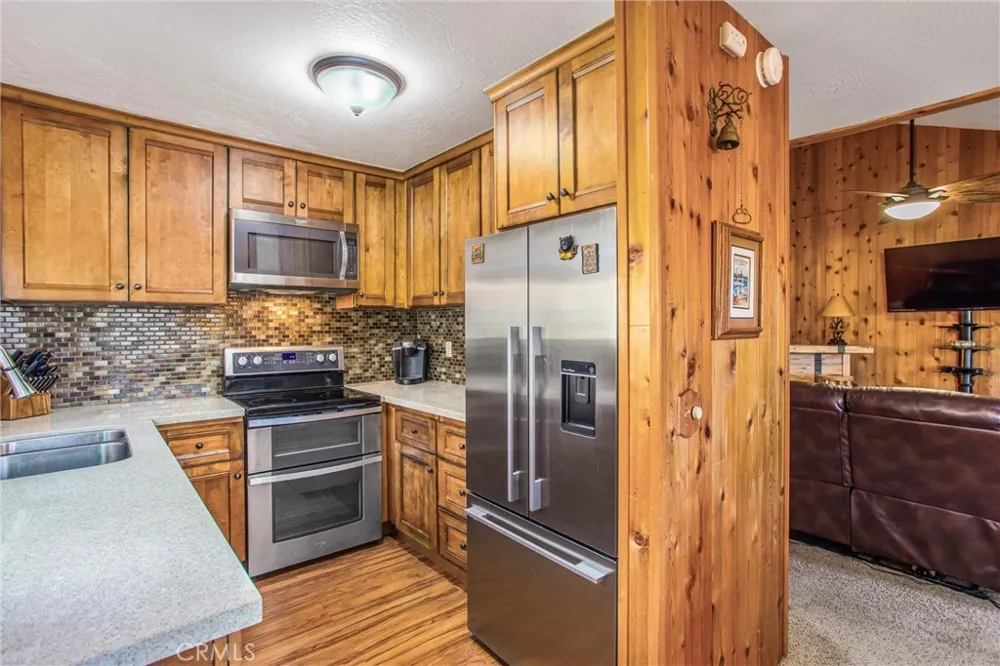 27657 Peninsula #130 Lake Arrowhead, CA 92352