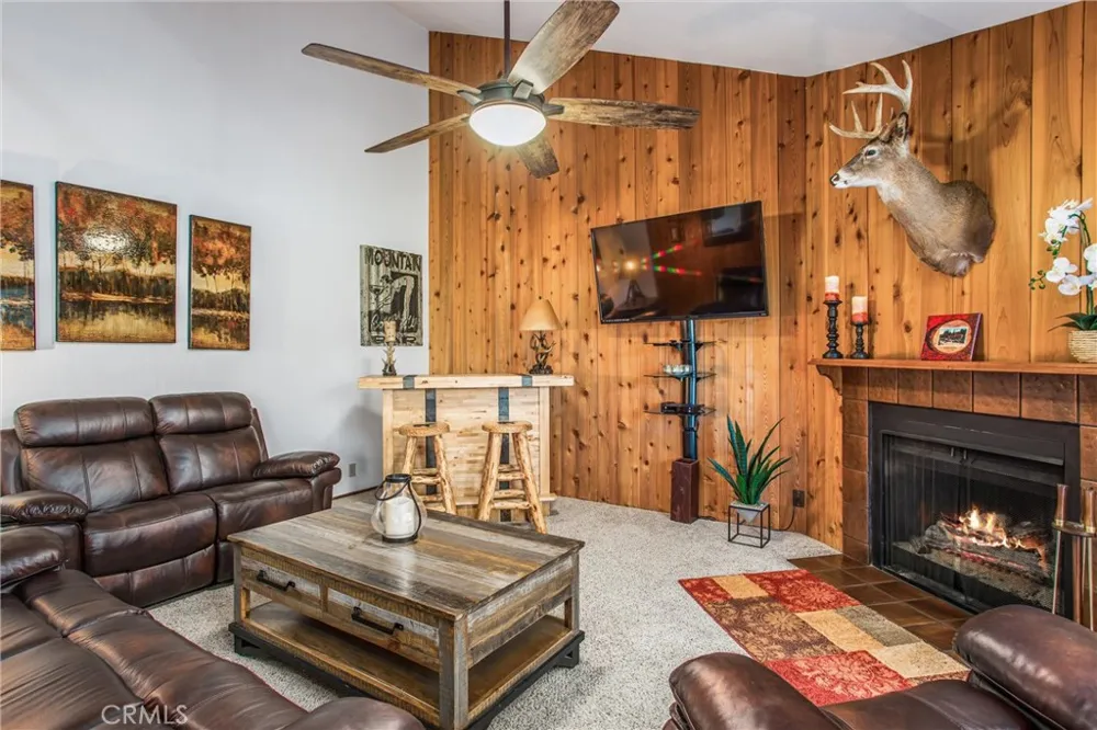 27657 Peninsula #130 Lake Arrowhead, CA 92352