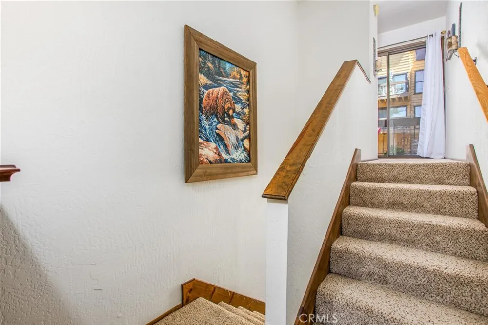 27657 Peninsula #130 Lake Arrowhead, CA 92352