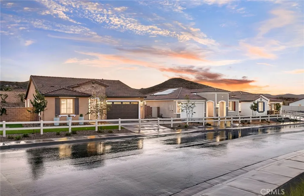 25214 Banded Hills Drive Menifee, CA 92585