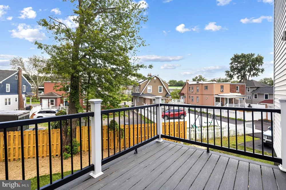 2370 RANDOLPH STREET Huntingdon Valley, PA 19006
