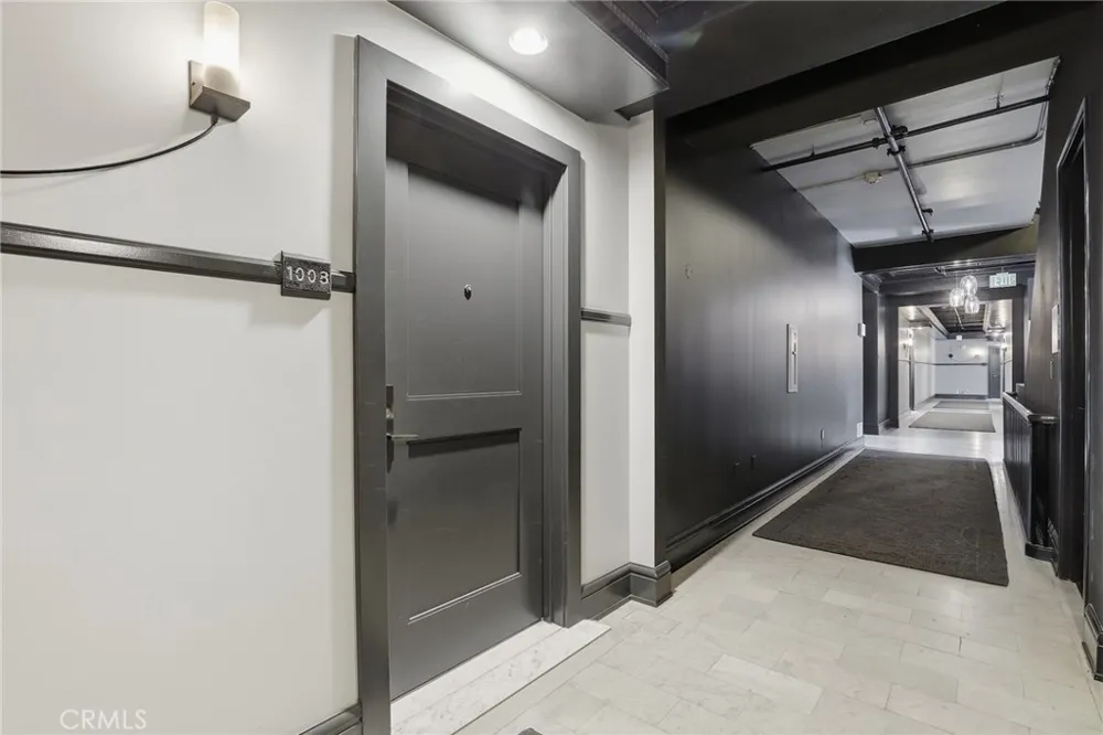 460 S Spring #1008 Los Angeles, CA 90013