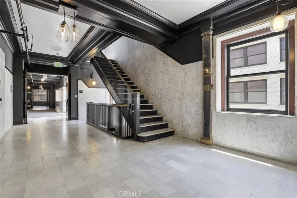 460 S Spring #1008 Los Angeles, CA 90013