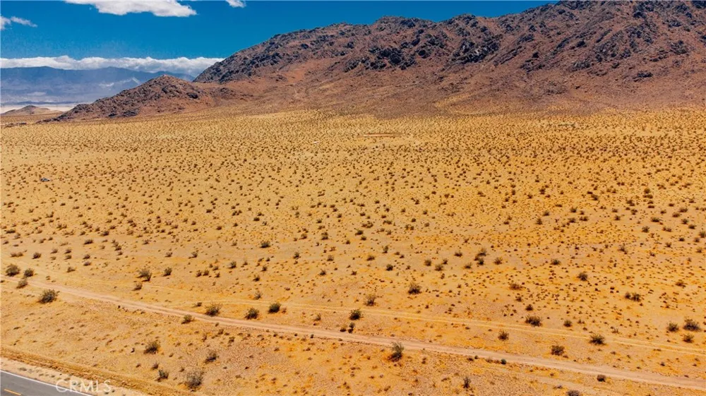 Waalew Lucerne Valley, CA 92356