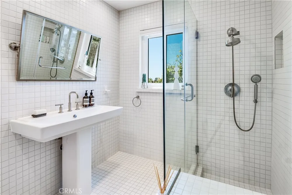 1768 Vallecito San Pedro, CA 90732