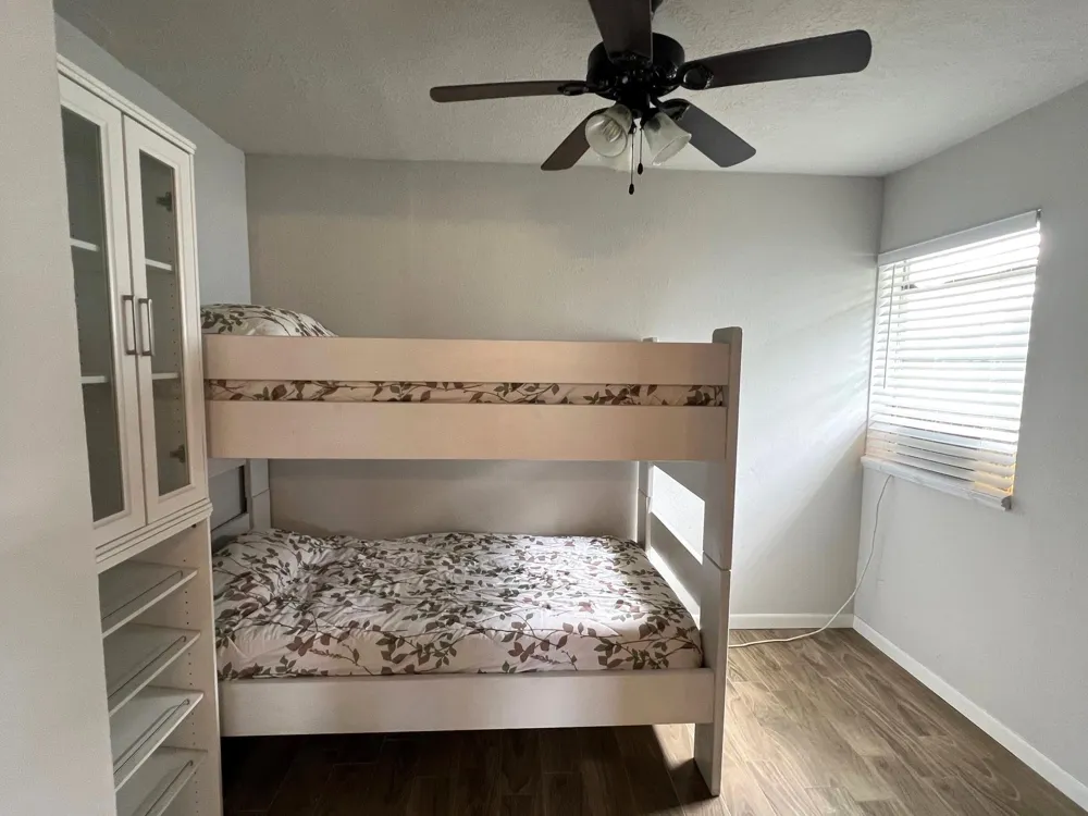 1218 Forest Oak Drive Altair, TX 77442