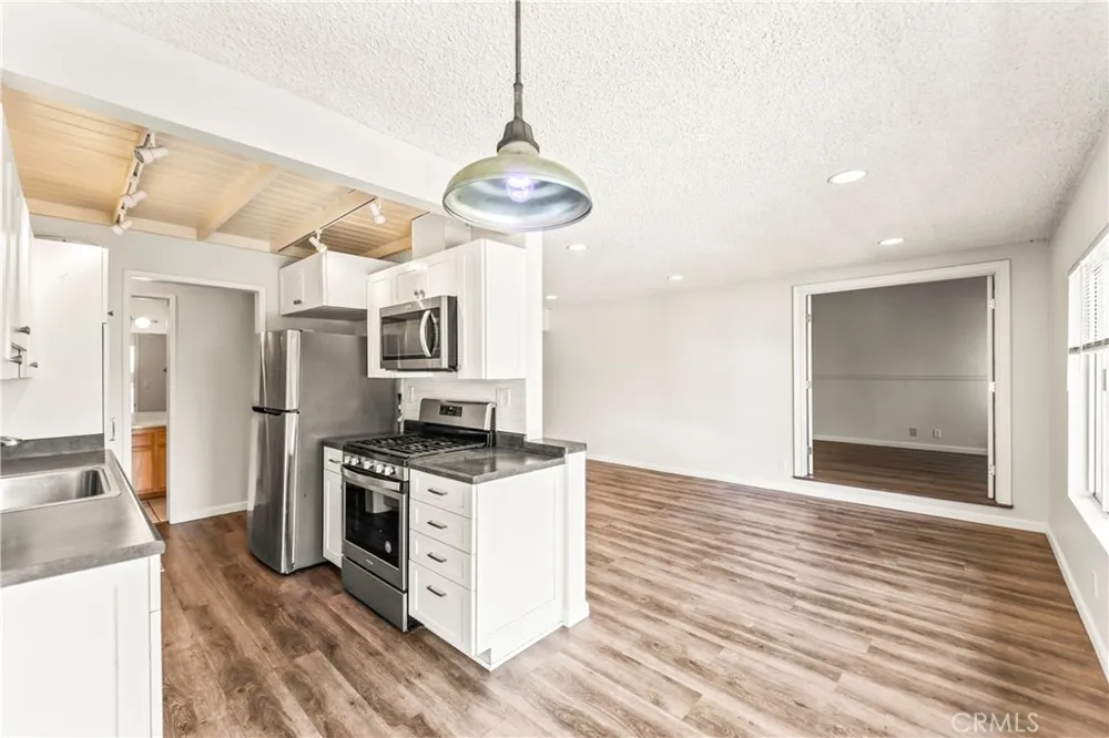 985 S Idaho Street #40 La Habra, CA 90631