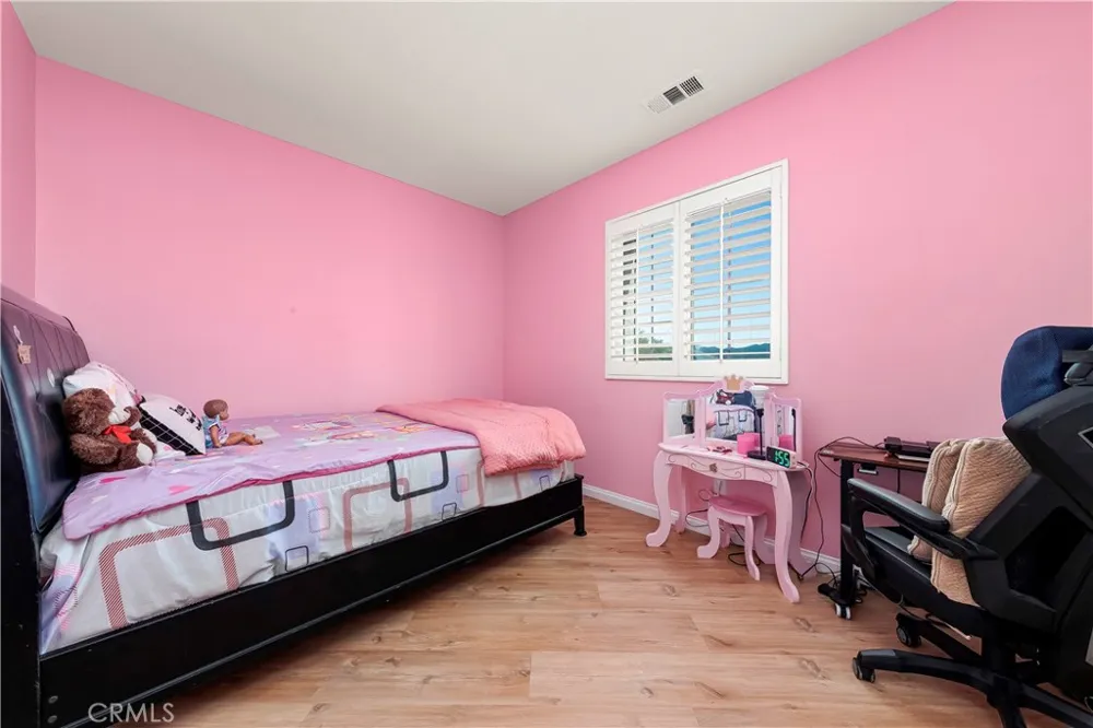 20251 Dorothy Saugus, CA 91350