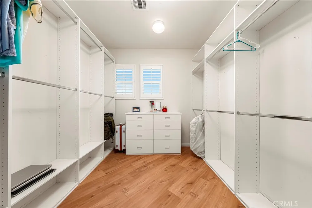 20251 Dorothy Saugus, CA 91350