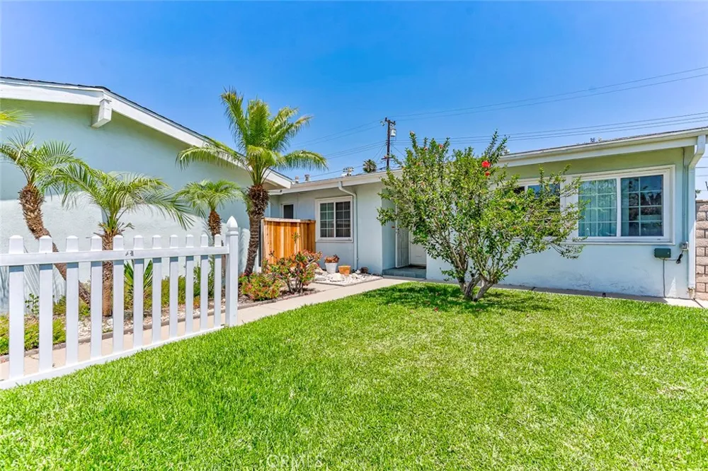 14747 Bora Drive La Mirada, CA 90638