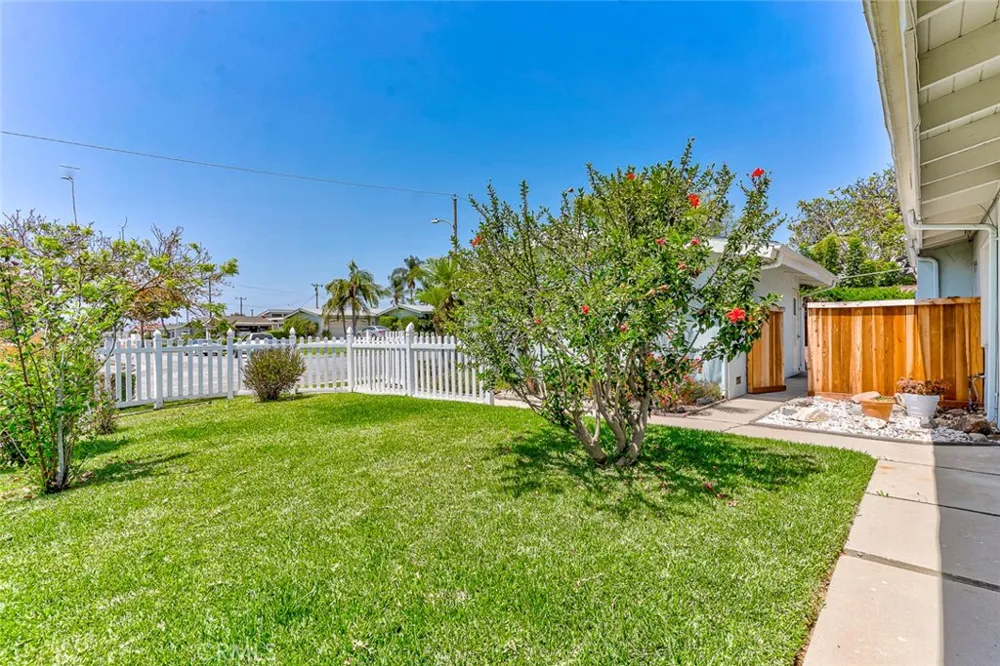 14747 Bora Drive La Mirada, CA 90638