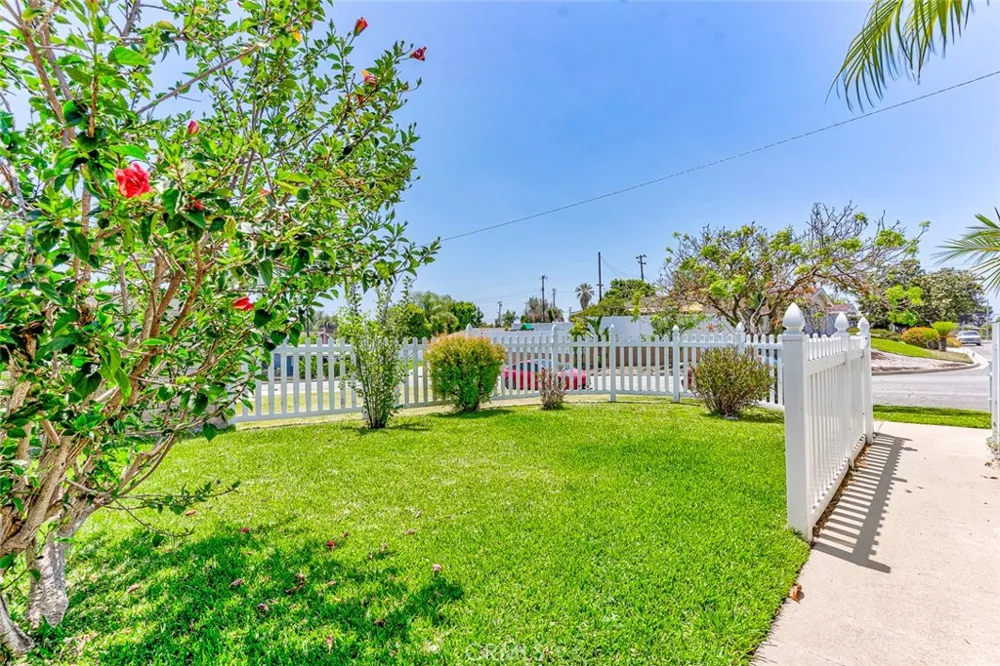 14747 Bora Drive La Mirada, CA 90638