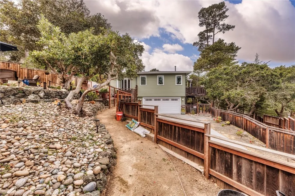 2968 Ardath Drive Cambria, CA 93428