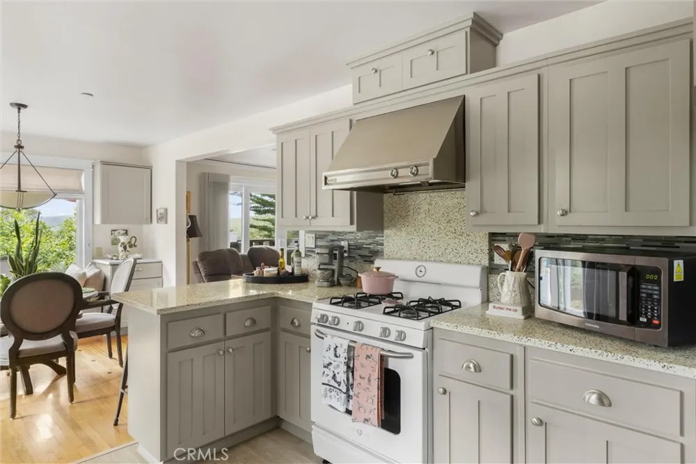 2968 Ardath Drive Cambria, CA 93428
