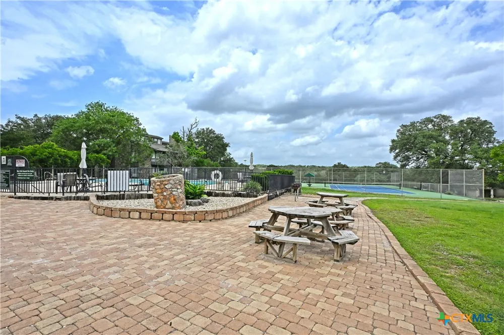104 T Bar M Drive New Braunfels, TX 78132