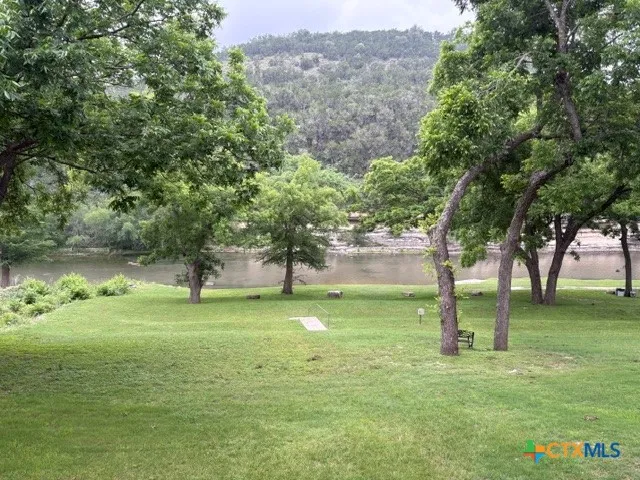 540 River Run #202 New Braunfels, TX 78132