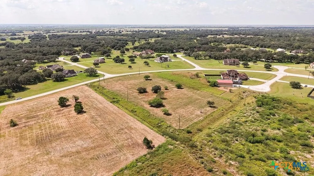 Post Oak Circle Inez, TX 77968