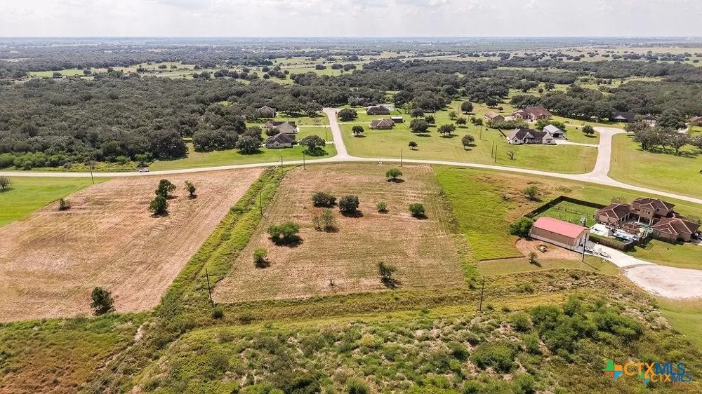 Post Oak Circle Inez, TX 77968